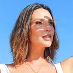 Camila Rodrigues Camila Rodrigues