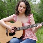 Carolyn Marie | Country Singer