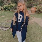 CHLOË BENAZET CHLOË BENAZET