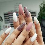 Daily Viral Nails