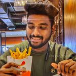 Navvin K |Pune Food Blogger|