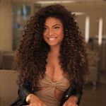 Francielle Rodrigues • CURLY