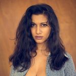 Devi Devi
