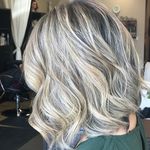 Hairstylist/colorist