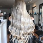 VANCOUVER BLONDE & BALAYAGE