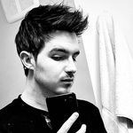 HUNTER AVALLONE HUNTER AVALLONE