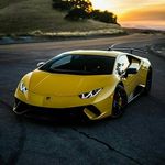 Hypercars and supercars