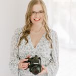 Jennifer Weinman ✨Iowa Wedding Photographer & Biz Coach