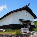 仙北市観光情報センター「角館駅前蔵」