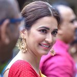 Kriti Kharbanda Official FC