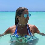 Leyla Abad / Travel Blogger