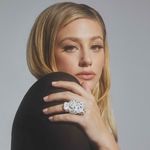 Lili Reinhart