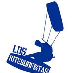 Los Kitesurfistas