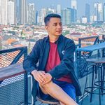 Mikhael K | Travel Enthusiast