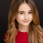 ✨Milania Kerr✨actor/model