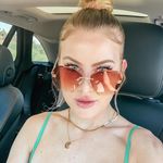 Chloe Posey 🥰 Chloe Posey 🥰