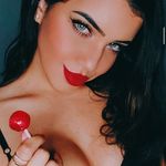 Náthaly Bertoncini🖤 Náthaly Bertoncini🖤