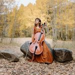 Neyla Pekarek-West