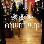 omuniuum o