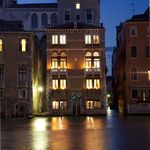 Palazzetto Pisani Grand Canal