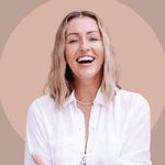 PHOEBE - Body Mind Business Coach