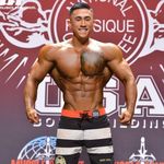 IFBB PRO Ryan de Leos