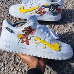 Custom shoe paintings