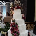 ° Tiara Cake & Catering °