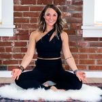 Paige | Yoga Teacher