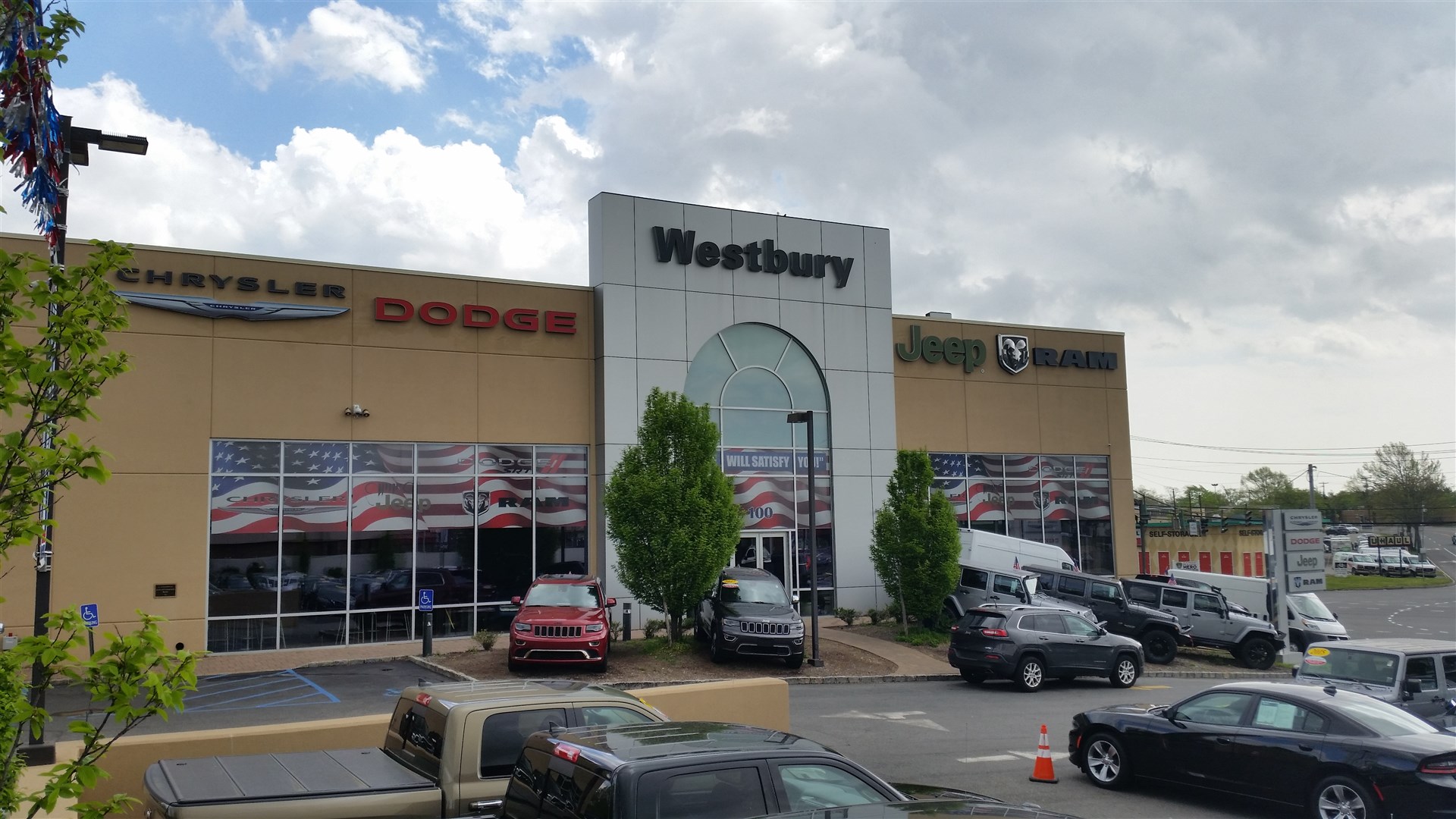 Westbury Jeep Chrysler Dodge