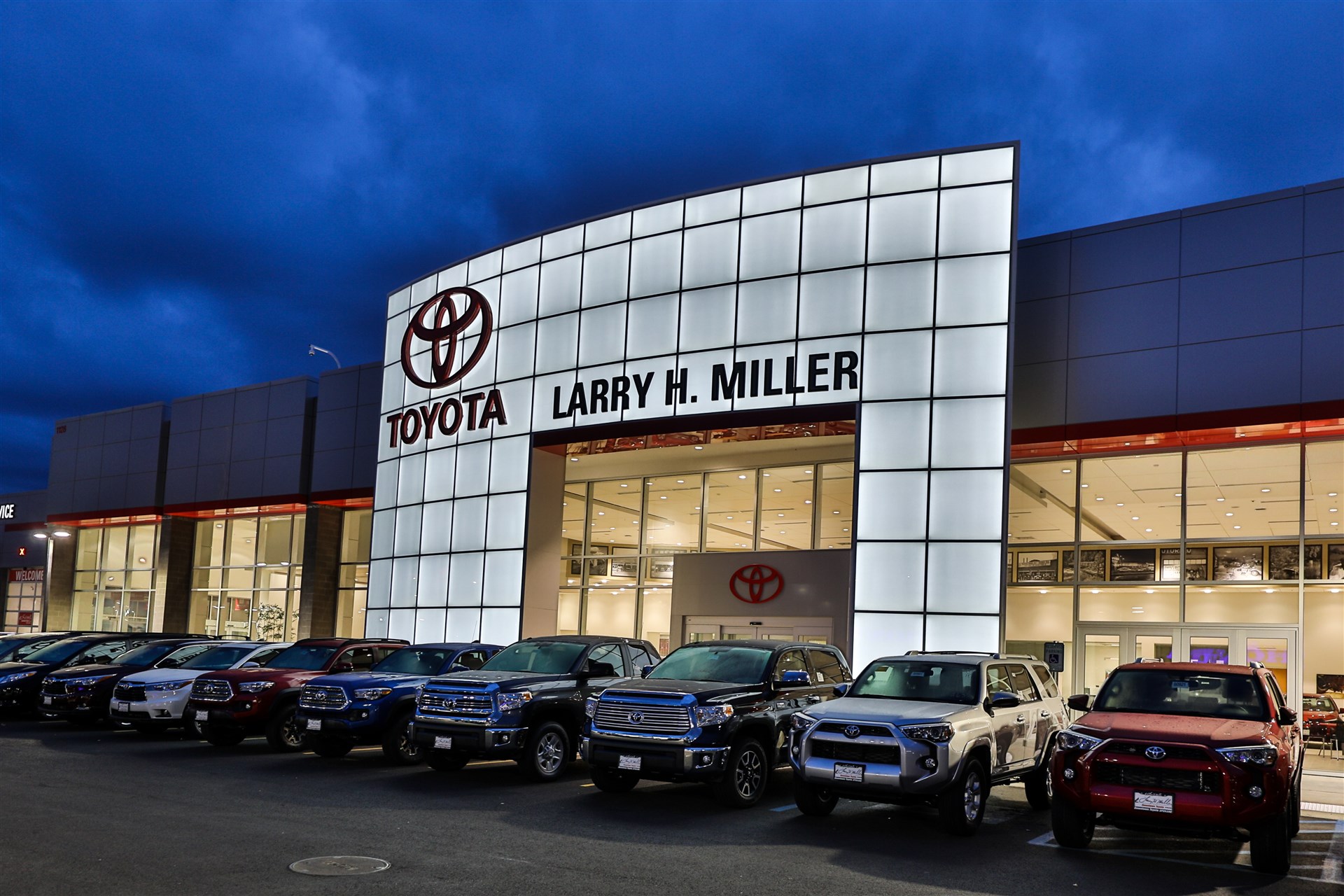 Larry H Miller Downtown Toyota Spokane