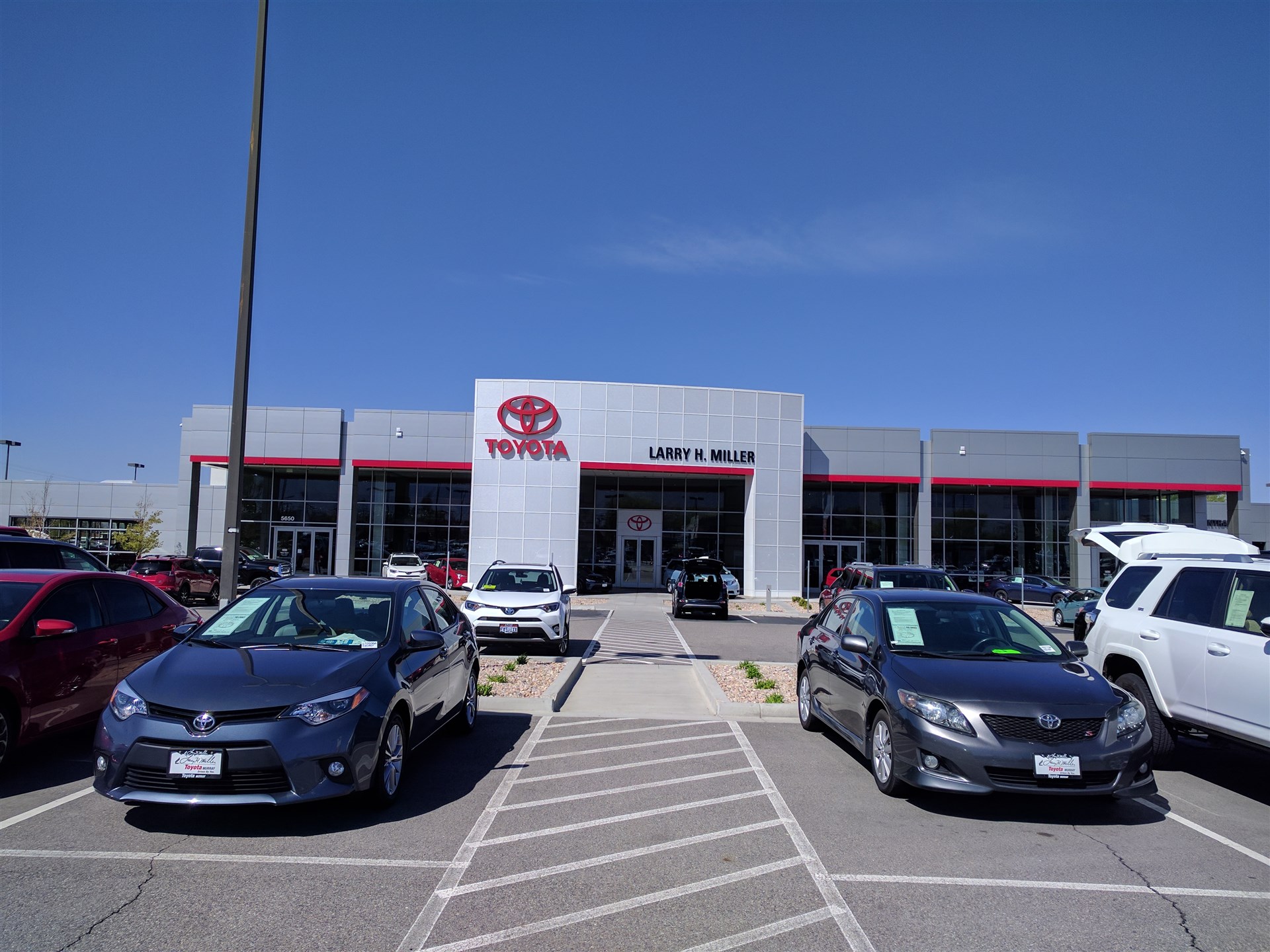 Larry H. Miller Toyota Murray