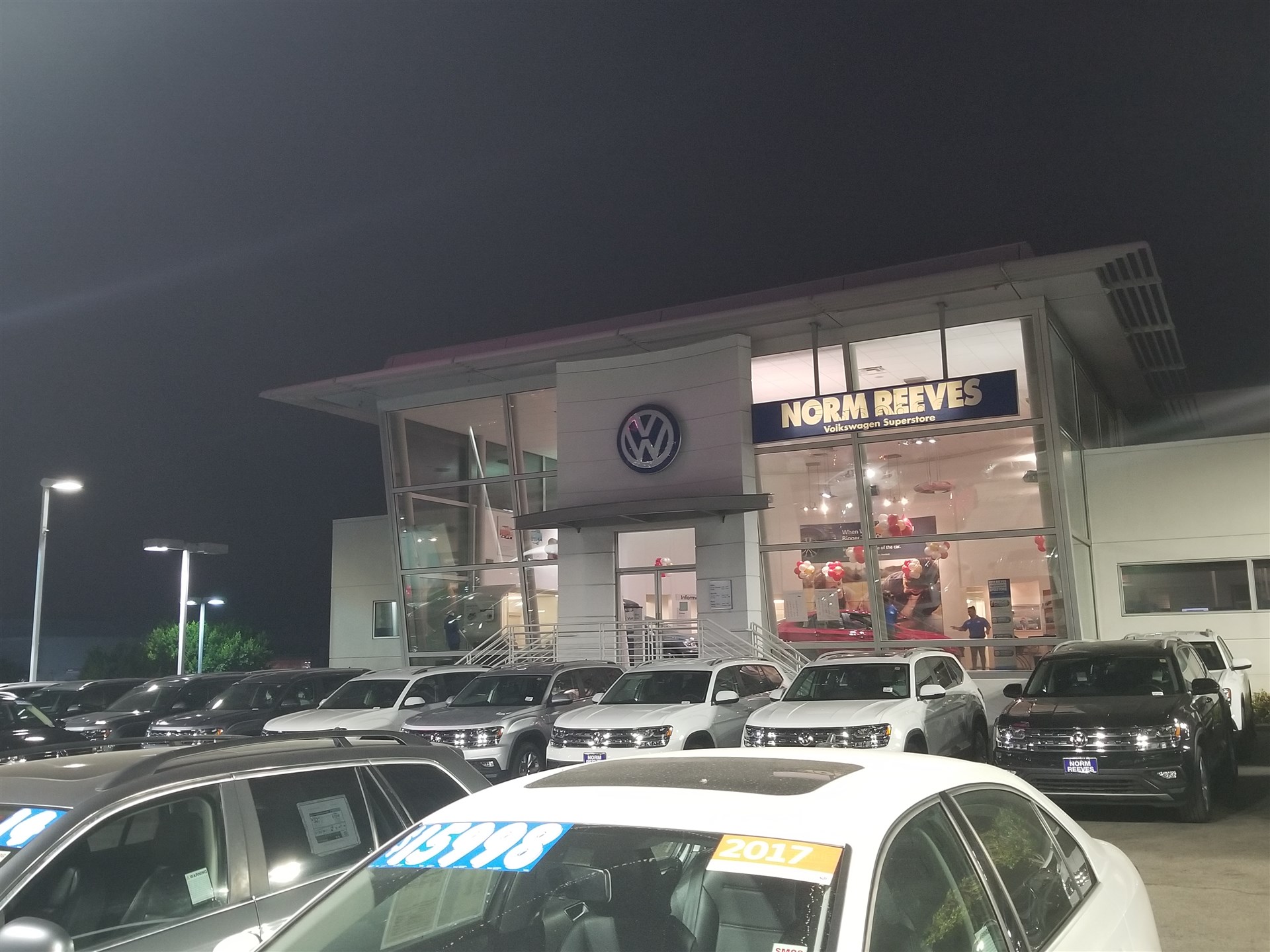 Norm Reeves Volkswagen Superstore