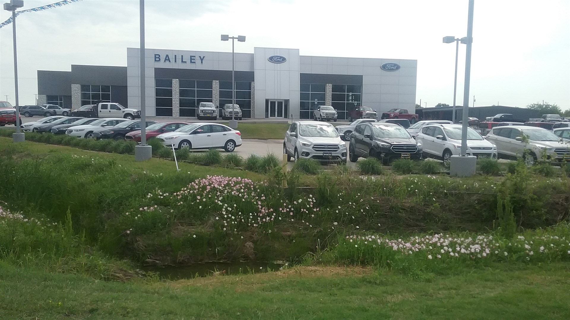 Bailey Auto Plaza