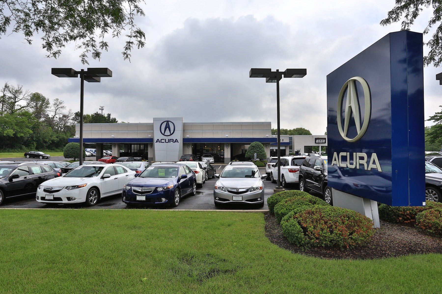 Mcgrath Acura Of Libertyville