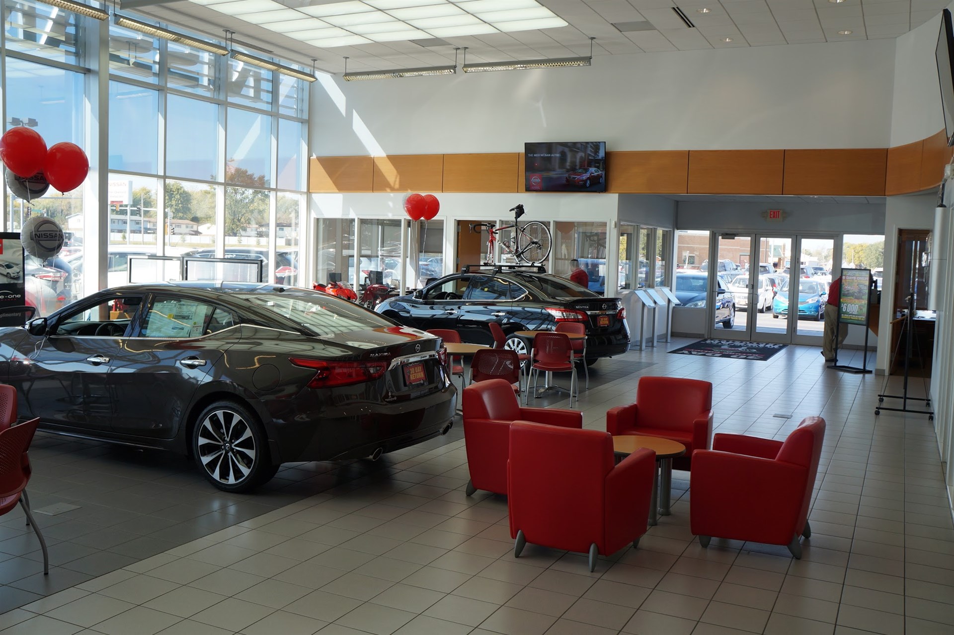 AutoCenters Nissan