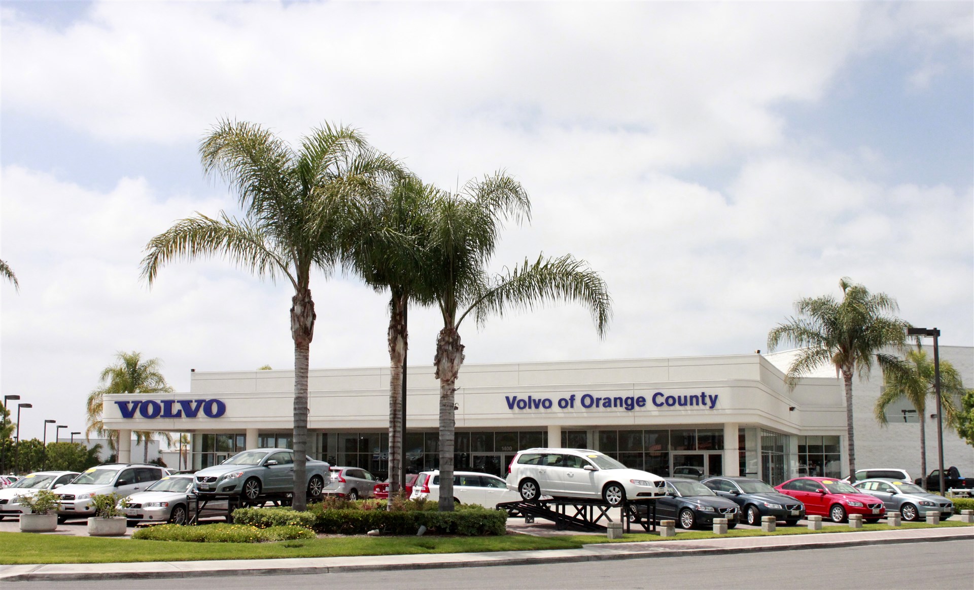 Volvo Cars Orange County