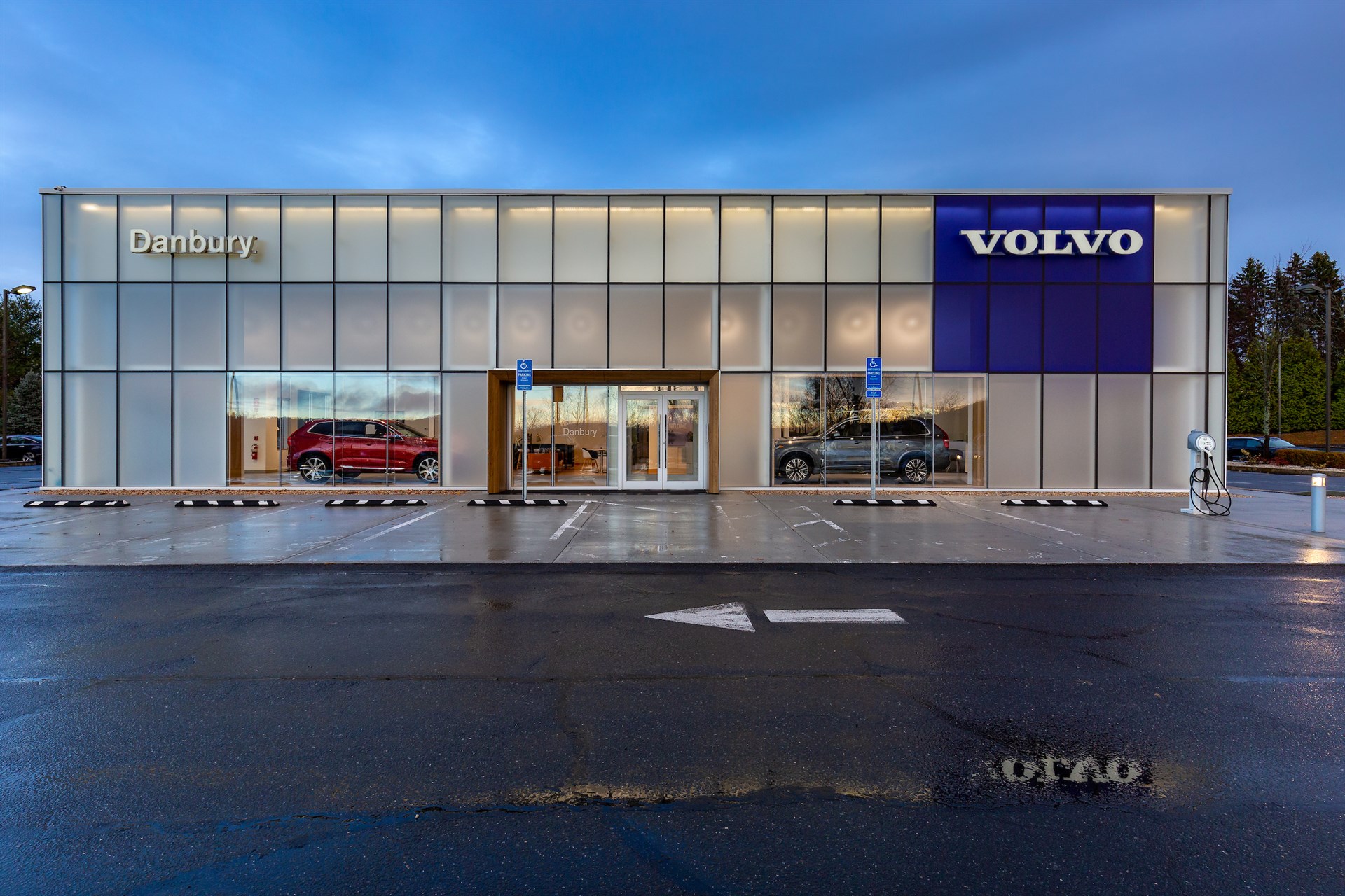 Volvo Cars Danbury