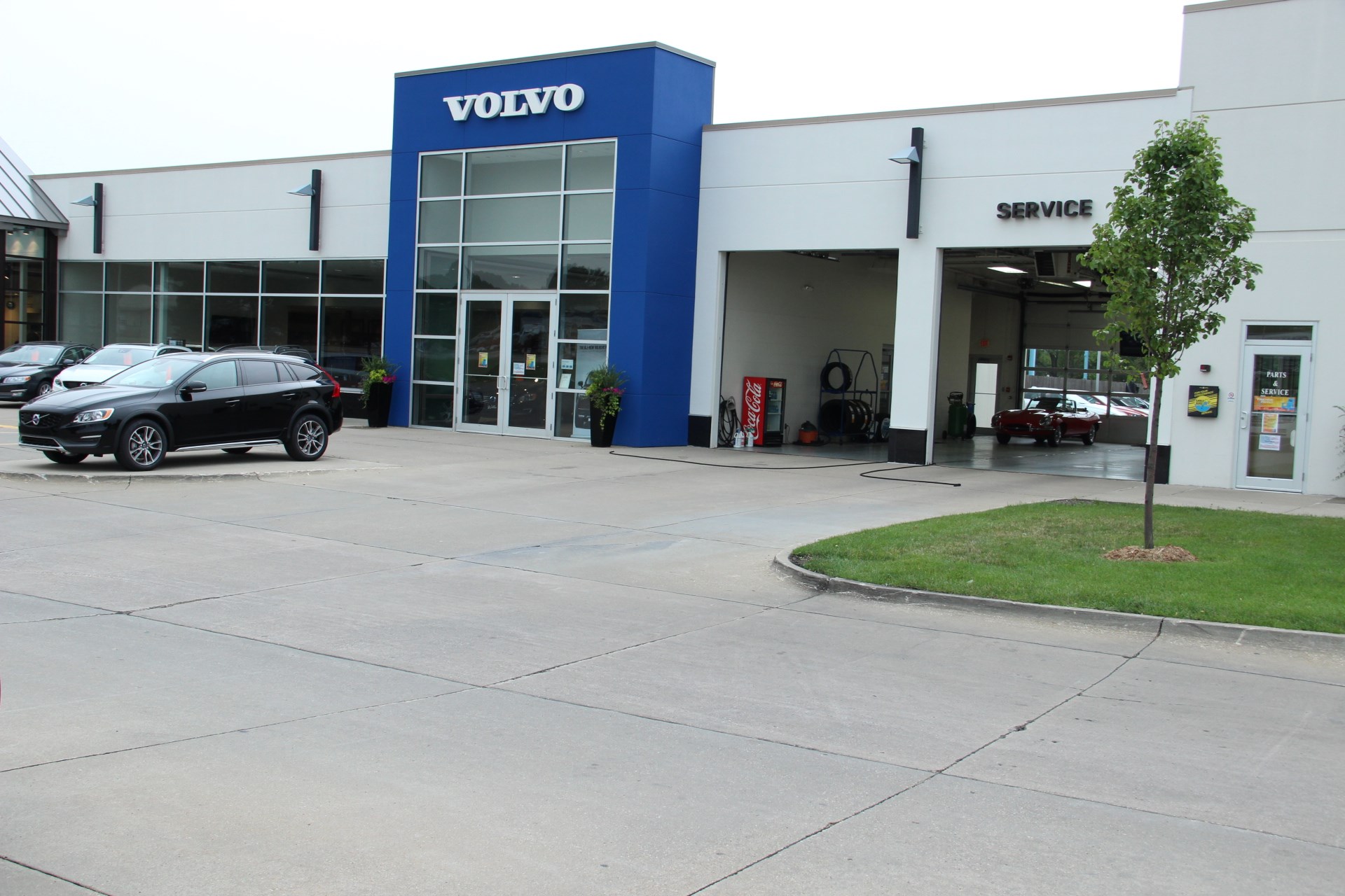 Willis Volvo Cars