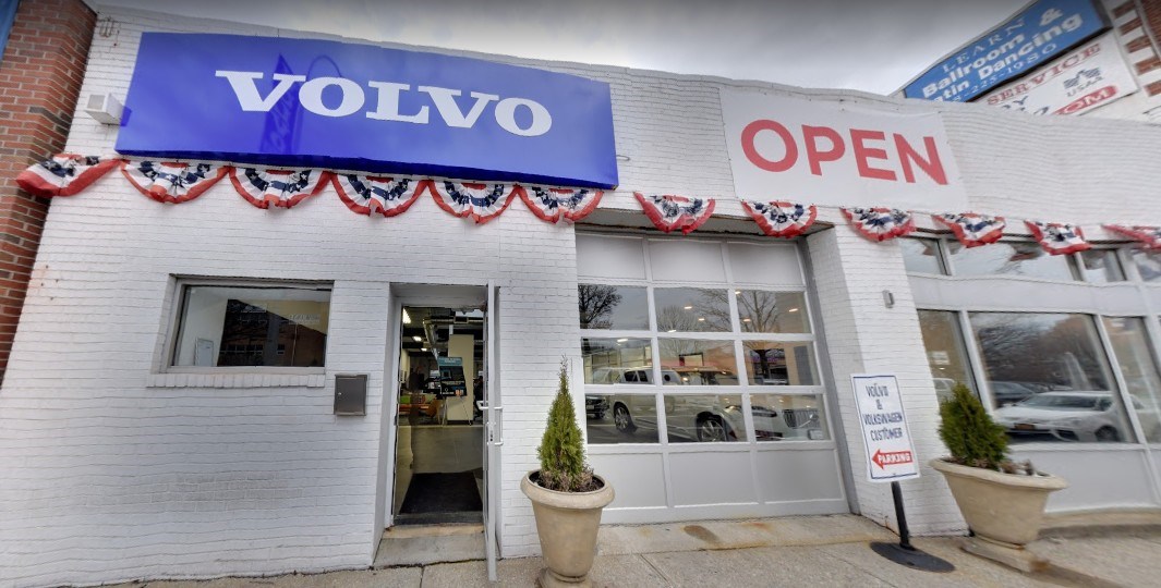 Volvo Cars Of Queens