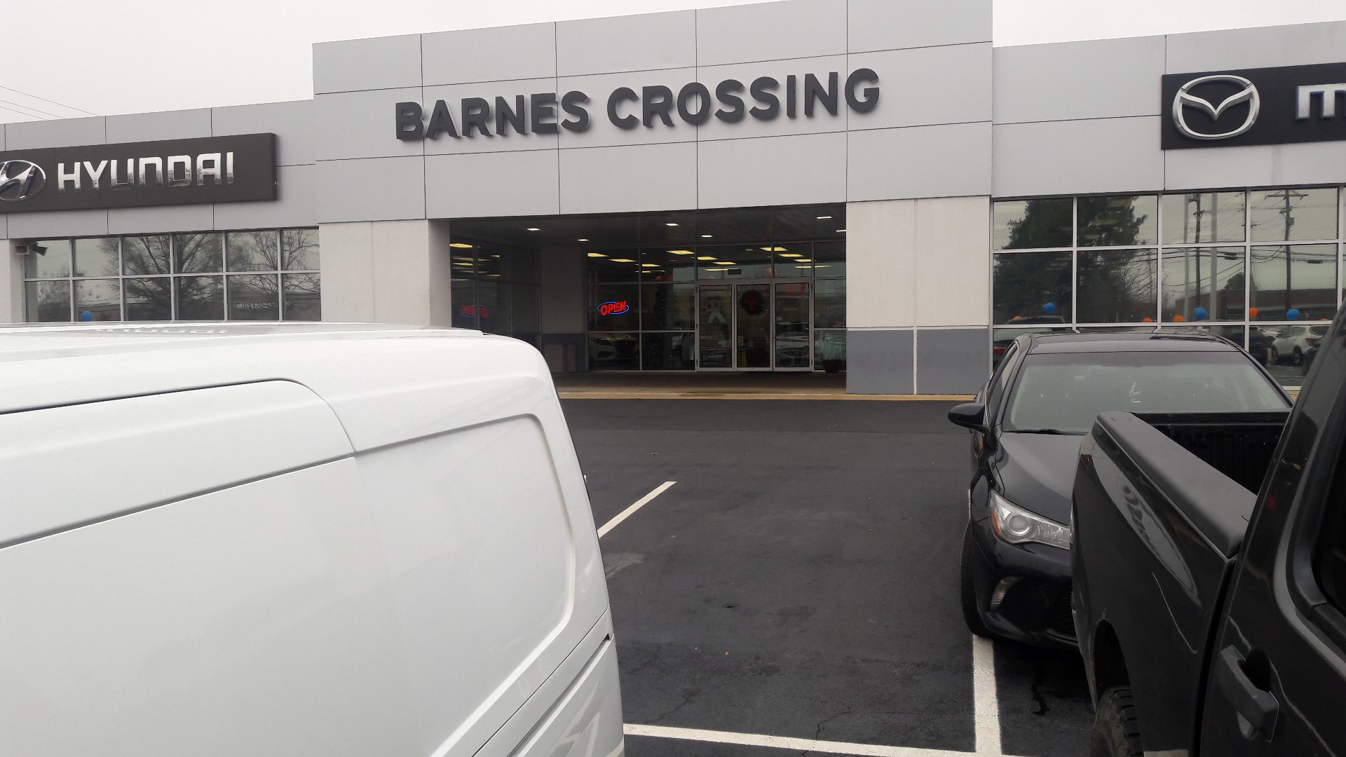 Barnes Crossing Hyundai