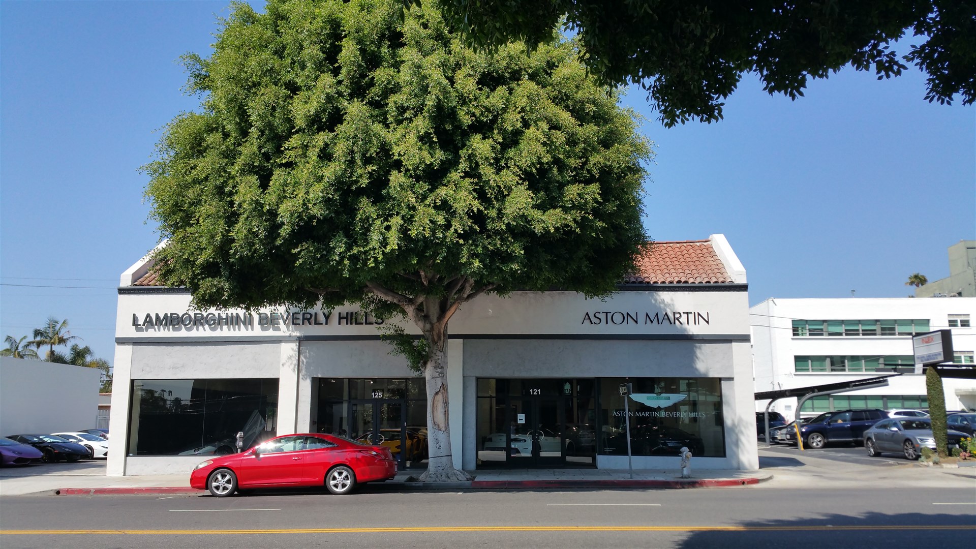 Aston Martin Beverly Hills