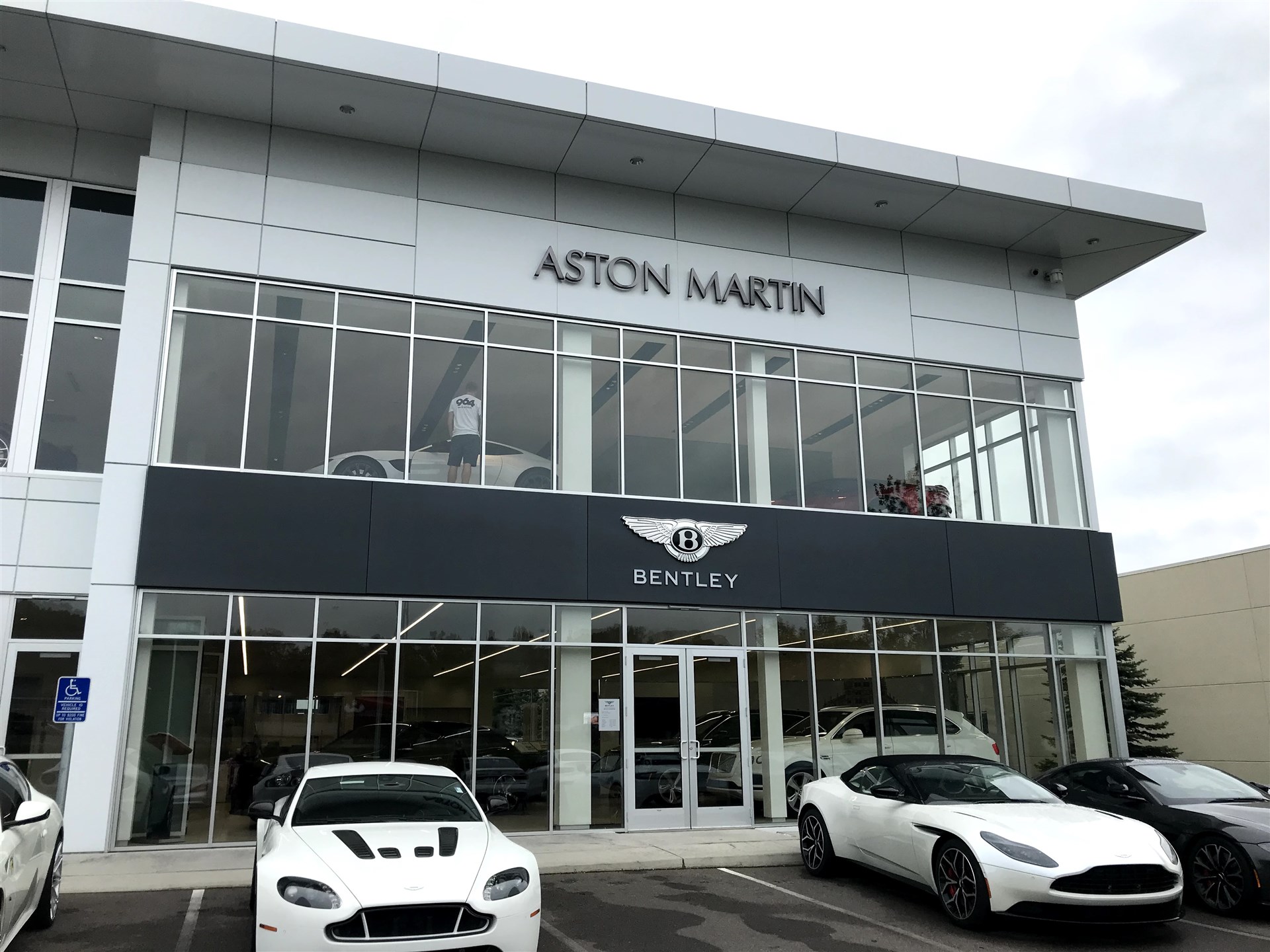 Aston Martin Minneapolis