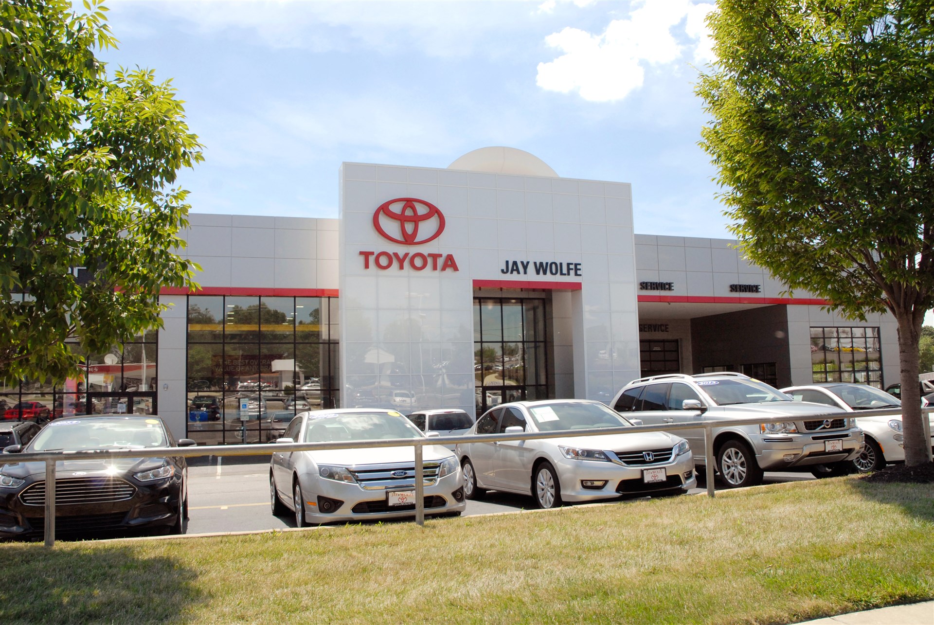 Jay Wolfe Toyota Of West County