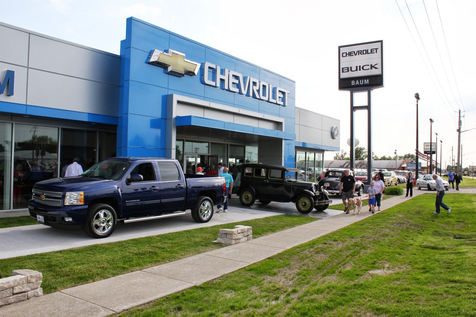 BAUM CHEVROLETBUICK COMPANY in Clinton, Illinois Carweek