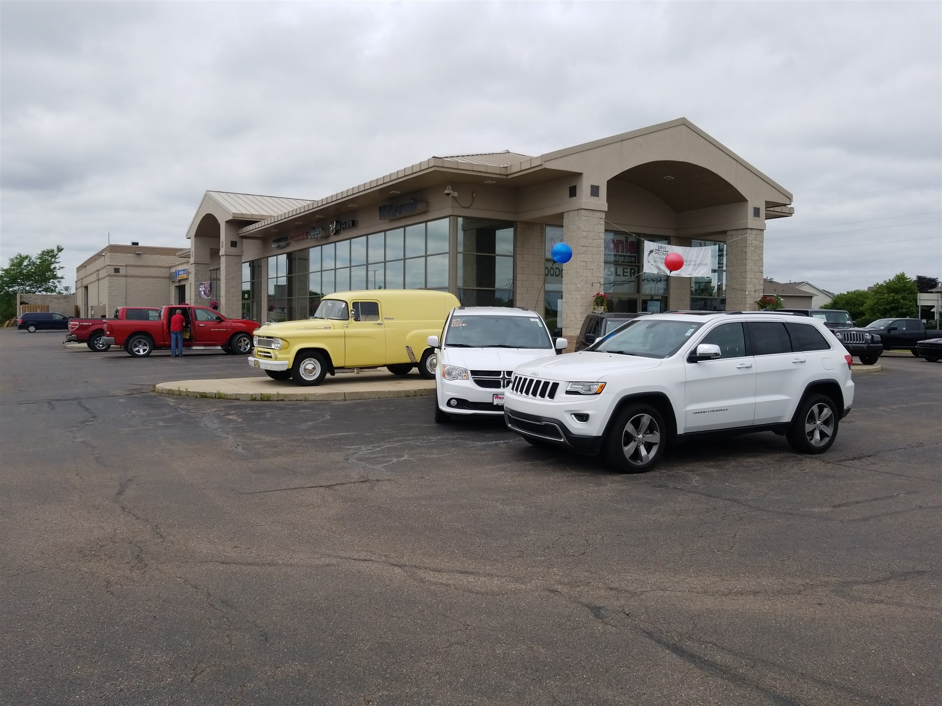 Waconia Dodge Chrysler Jeep