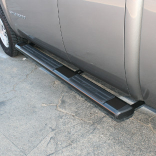 ARIES 6-inch oval black side bars on 2013 Chevrolet Silverado 1500