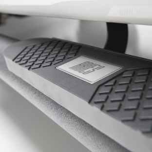 ARIES Big Step aluminum nerf bars step pads