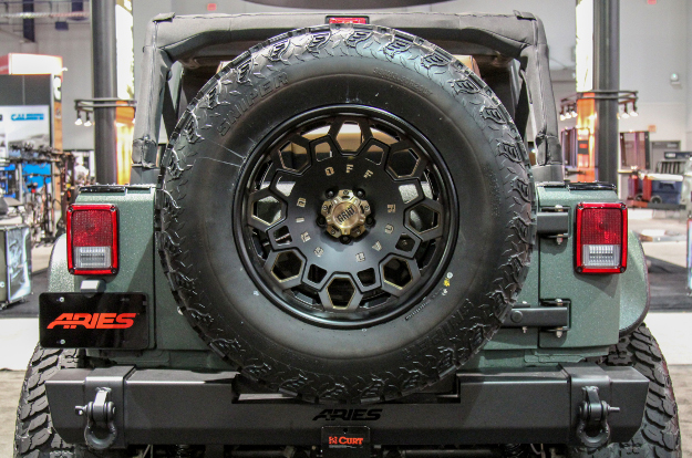 Learn about Jeep Wrangler & Gladiator Accessories from ARIES