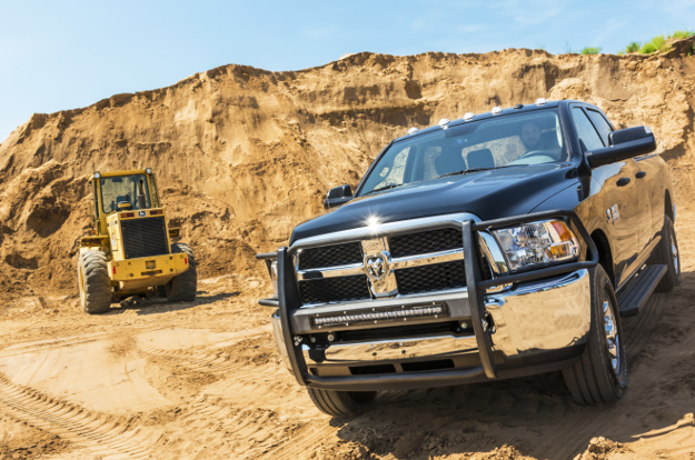 2015 Ram 3500 work truck with Pro Series™ grille guard by ARIES